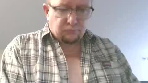 Tweeter74 online show from June 8, 2026, 4:51 pm