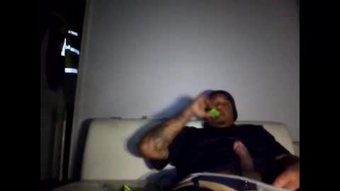 Snapshot of twest84 chatting on January 8, 2026, 9:11 am twest84 online show from January 8, 2026, 9:11 am