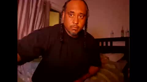 Snapshot of twest84 chatting on March 6, 2026, 9:17 am twest84 online show from March 6, 2026, 9:17 am