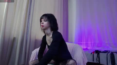Snapshot of twiggysmith chatting on June 21, 2026, 11:02 am Twiggy online show from June 21, 2026, 11:02 am
