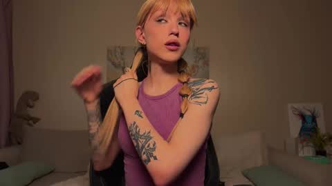 Maria 3 online show from October 22, 2025, 5:52 am