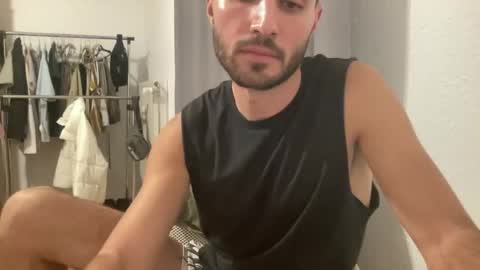 Snapshot of twikboy chatting on September 24, 2025, 8:12 pm Twinkboy online show from September 24, 2025, 8:12 pm