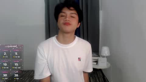 Snapshot of twink_blaze chatting on November 14, 2025, 9:35 pm BLAZE online show from November 14, 2025, 9:35 pm