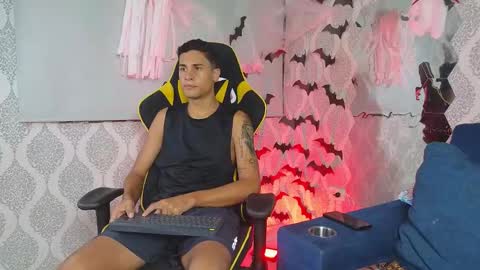 Dani online show from October 31, 2025, 7:26 pm