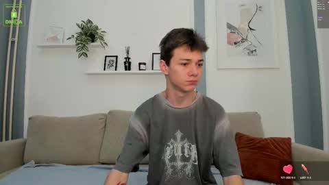 Viego Pattel online show from September 14, 2025, 4:17 pm