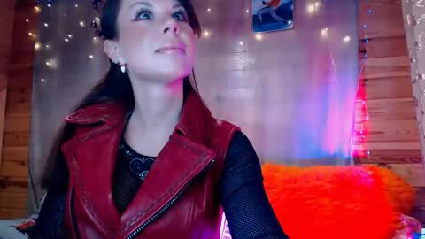 Snapshot of twinklenonterx chatting on November 16, 2025, 9:48 am TwinkleNonterx online show from November 16, 2025, 9:48 am