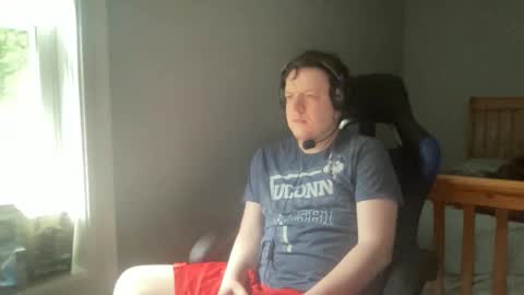 Snapshot of twinkmikexxx12 chatting on June 2, 2026, 6:32 pm mike online show from June 2, 2026, 6:32 pm