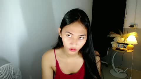 Snapshot of twinning_angelxx chatting on June 24, 2026, 5:23 pm Belle and Susie online show from June 24, 2026, 5:23 pm