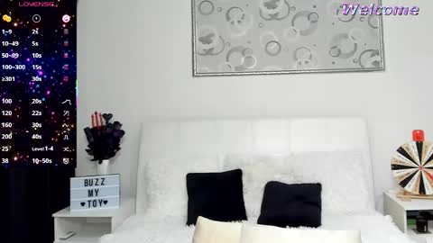 Lera online show from April 9, 2026, 7:58 am