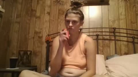 Snapshot of twizzler_twizzle chatting on September 25, 2025, 2:26 am twizzler_twizzle online show from September 25, 2025, 2:26 am