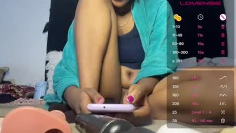 twnkytwinkle online show from June 30, 2026, 3:07 am