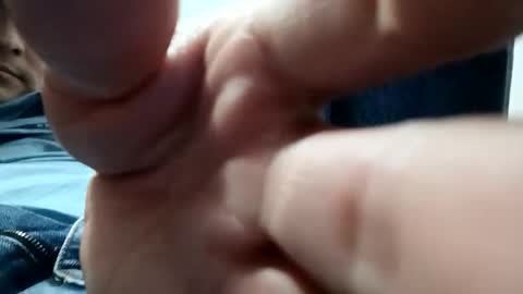 twobabys25 online show from October 28, 2025, 3:10 am