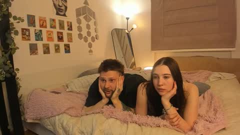 twoinframe online show from February 17, 2026, 2:57 pm