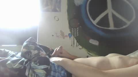 Snapshot of twonkydonk27 chatting on October 8, 2025, 4:37 pm twonkydonk27 online show from October 8, 2025, 4:37 pm