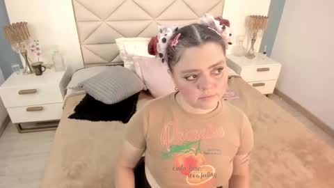 Twiggy online show from January 8, 2026, 8:11 pm