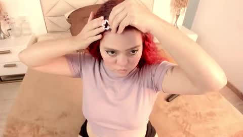 Twiggy online show from March 30, 2026, 8:10 pm