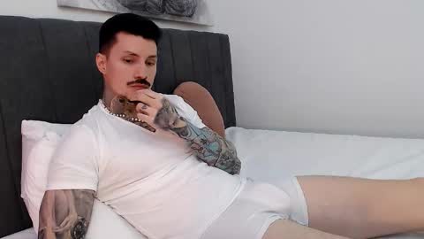 Snapshot of tyagodoll chatting on December 17, 2025, 6:14 pm tyagodoll online show from December 17, 2025, 6:14 pm