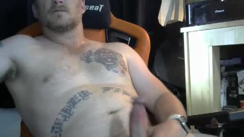 tyfinns69568194 online show from March 20, 2026, 3:55 am