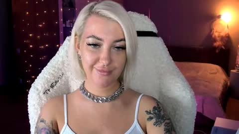 Miley online show from February 26, 2025, 5:50 pm