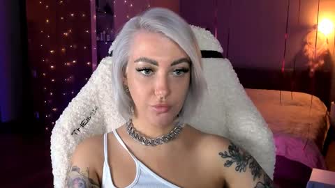 Miley online show from March 12, 2025, 3:18 pm