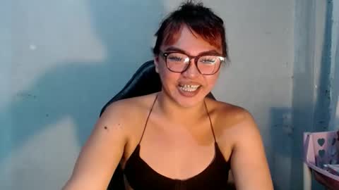 Snapshot of tyla_23 chatting on February 23, 2026, 1:47 am Tyla online show from February 23, 2026, 1:47 am