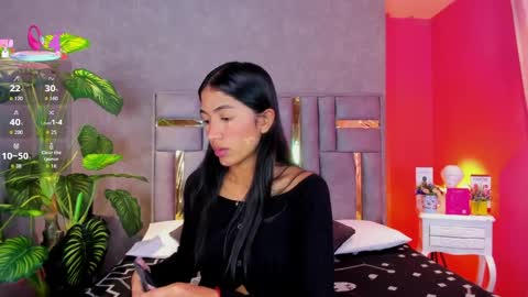 tyla_ks online show from March 28, 2026, 7:35 pm