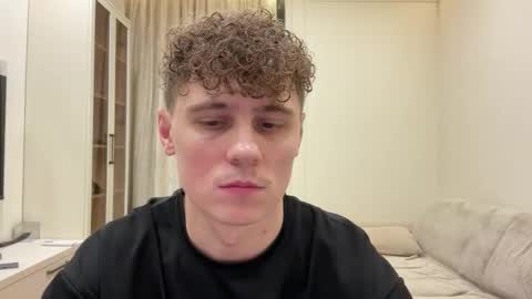 tyler_garrner online show from March 2, 2026, 5:31 pm