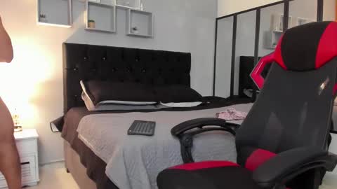 Snapshot of tyler_hank1 chatting on December 15, 2025, 11:53 pm tyler_hank1 online show from December 15, 2025, 11:53 pm