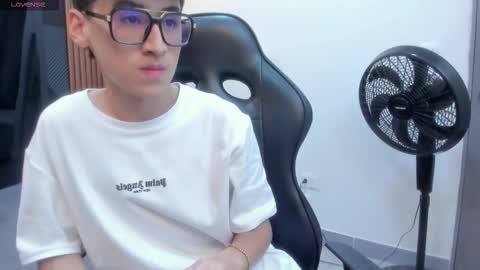 Tyler online show from December 18, 2025, 11:27 am