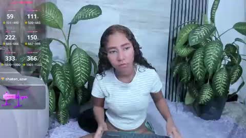 Snapshot of tyra_pettite chatting on July 23, 2026, 8:18 pm tyra_pettite online show from July 23, 2026, 8:18 pm