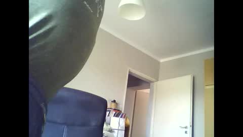 tyradi1991 online show from January 31, 2025, 10:31 am