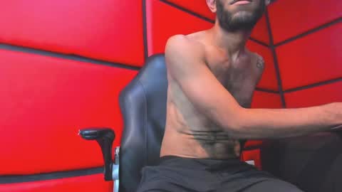 Snapshot of tyron77_ chatting on April 12, 2026, 4:50 am --- Tyron --- online show from April 12, 2026, 4:50 am