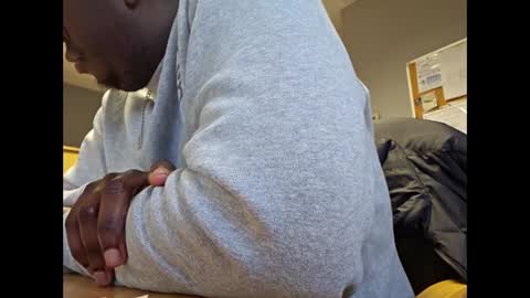 Snapshot of tyroneall chatting on November 26, 2025, 3:02 pm tyroneall online show from November 26, 2025, 3:02 pm