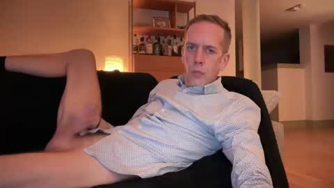 Snapshot of tyronev70 chatting on November 19, 2025, 5:46 pm Ty online show from November 19, 2025, 5:46 pm