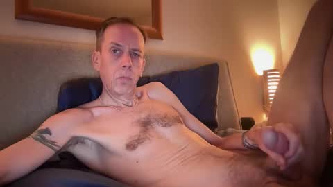 Snapshot of tyronev70 chatting on December 14, 2025, 9:58 am Ty online show from December 14, 2025, 9:58 am