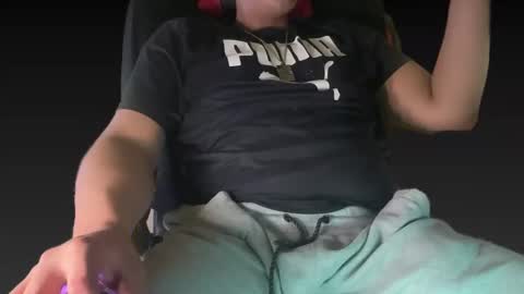 Snapshot of tysean1 chatting on February 9, 2025, 9:05 am Slong Dong online show from February 9, 2025, 9:05 am