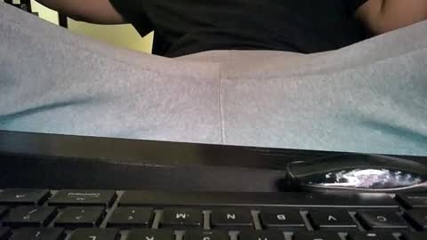 Snapshot of tysean1 chatting on December 2, 2025, 8:52 am Slong Dong online show from December 2, 2025, 8:52 am