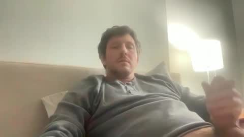 Snapshot of u28005 chatting on December 31, 2024, 8:34 pm u28005 online show from December 31, 2024, 8:34 pm