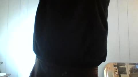 Snapshot of u_caught_us chatting on March 3, 2025, 12:48 am u_caught_us online show from March 3, 2025, 12:48 am