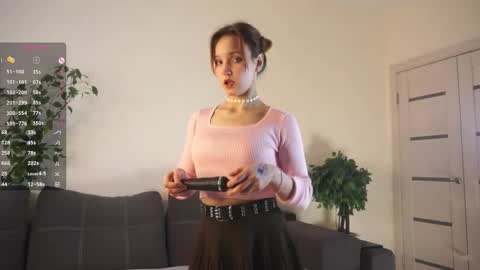 Snapshot of udelaborom chatting on January 12, 2026, 6:46 pm Lili online show from January 12, 2026, 6:46 pm