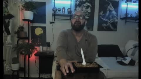 Ugly Viking online show from December 4, 2024, 5:27 am