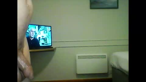 Snapshot of ukfitxxxx chatting on October 24, 2025, 9:44 pm ukfitxxxx online show from October 24, 2025, 9:44 pm