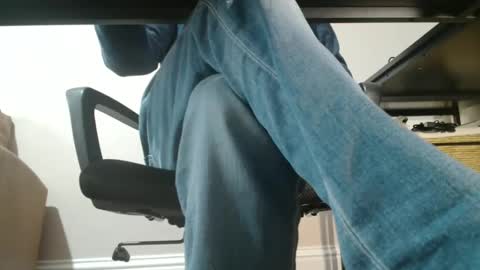 ukguynxtdr online show from December 16, 2024, 12:16 pm