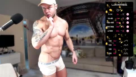 James Iron online show from December 1, 2025, 12:21 pm