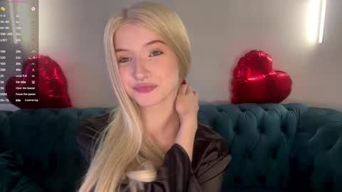Snapshot of ulalittlepage chatting on May 3, 2026, 3:07 pm Vikki online show from May 3, 2026, 3:07 pm