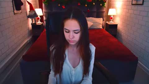 Snapshot of ulianeer chatting on January 11, 2026, 5:12 am Ulia online show from January 11, 2026, 5:12 am