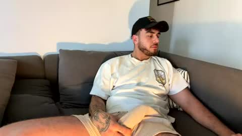 Snapshot of ulisesroca chatting on July 11, 2026, 9:56 am ulisesroca online show from July 11, 2026, 9:56 am