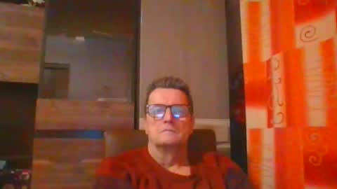 Snapshot of ulmeni4 chatting on January 9, 2025, 6:36 pm ulmeni4 online show from January 9, 2025, 6:36 pm