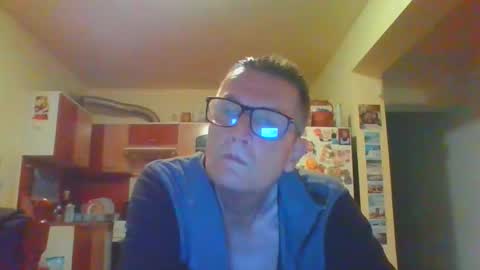 ulmeni4 online show from April 2, 2026, 7:00 pm