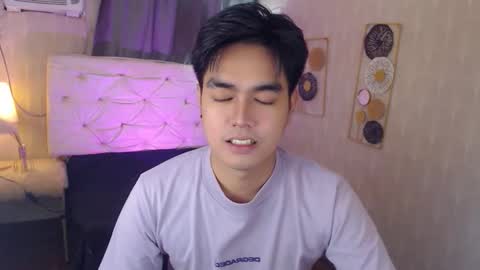 Alex online show from November 13, 2025, 6:29 pm